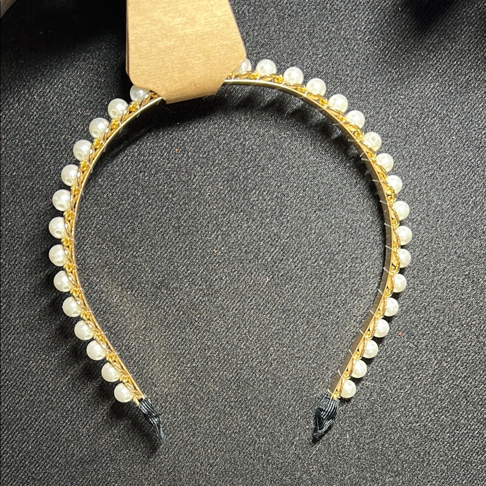 Elegant Pearl and Gold Women's Headband